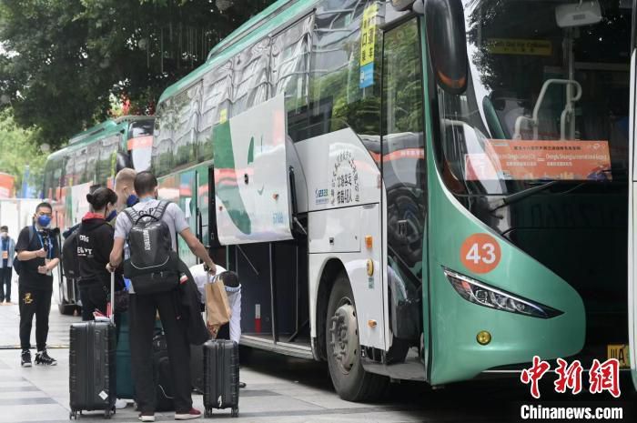 我们很好地找到了空间，很好地进行了轮换，同时也很好地为比赛带来了充实感。